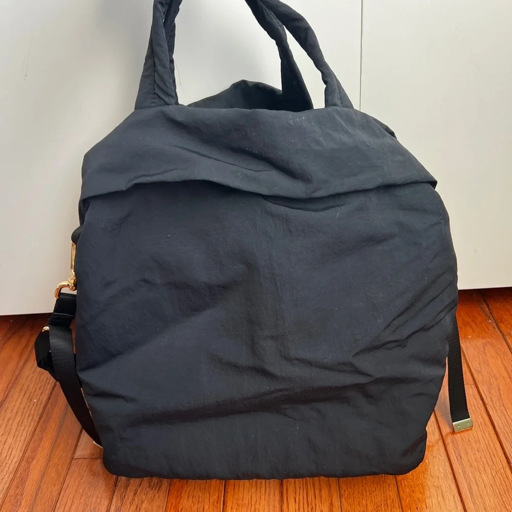 Lululemon On My Level Tote Bag 20L - Black - Picture 3 of 5